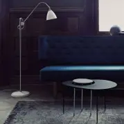 LAMPA PODOGOWA BL4 STAL CHROMOWANA-CZARNY KLOSZ GUBI