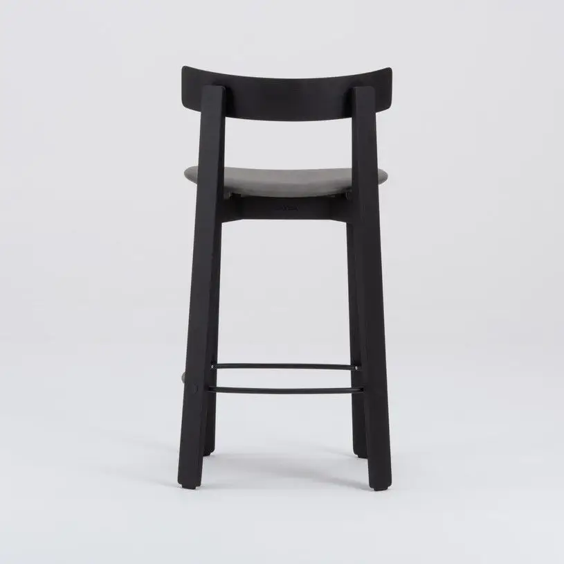 Krzesło barowe Nora h;100 cm czarny dąb Gazzda