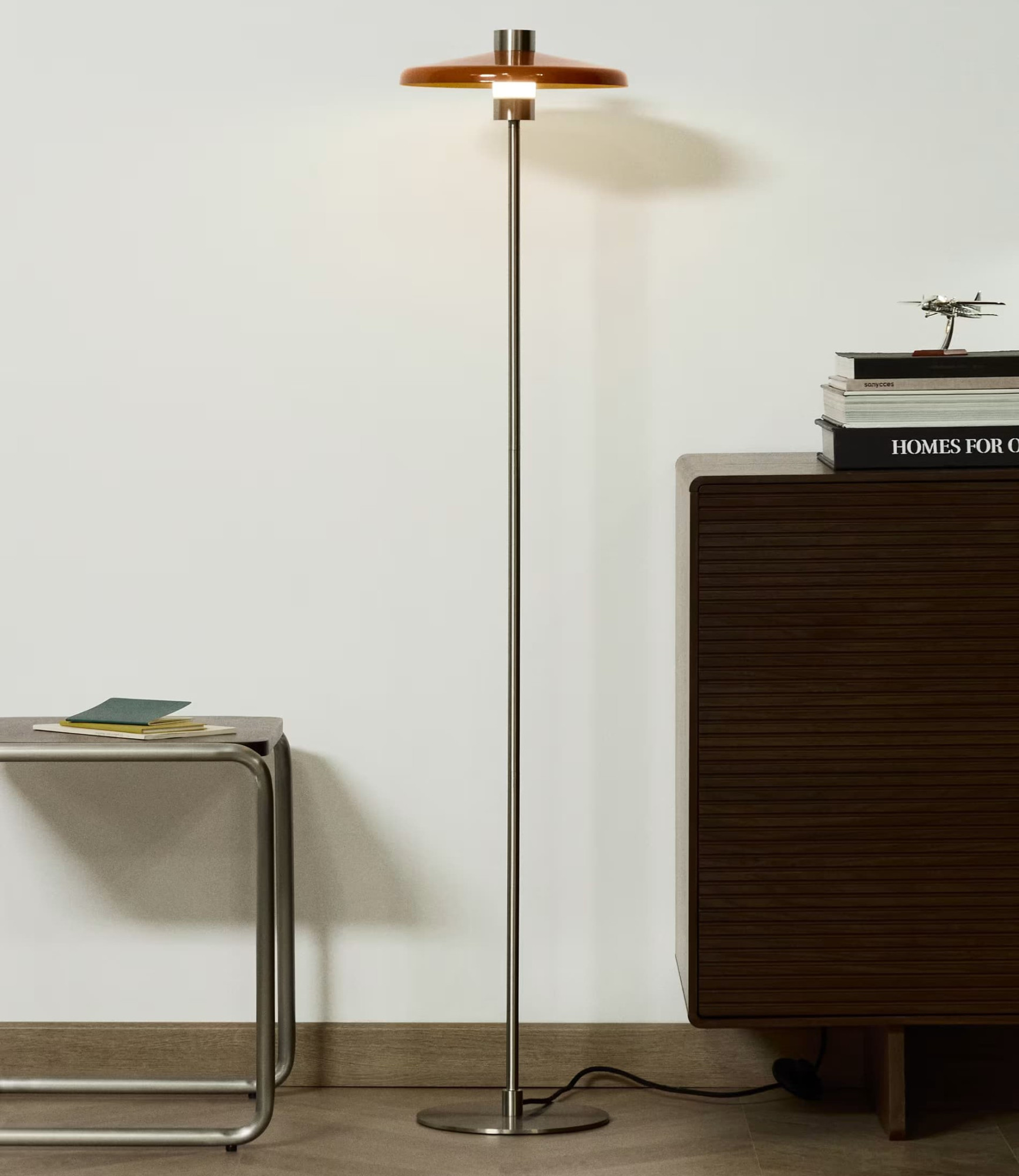 Lampa Podłogowa Nuvira Jasnoszara Kave Home