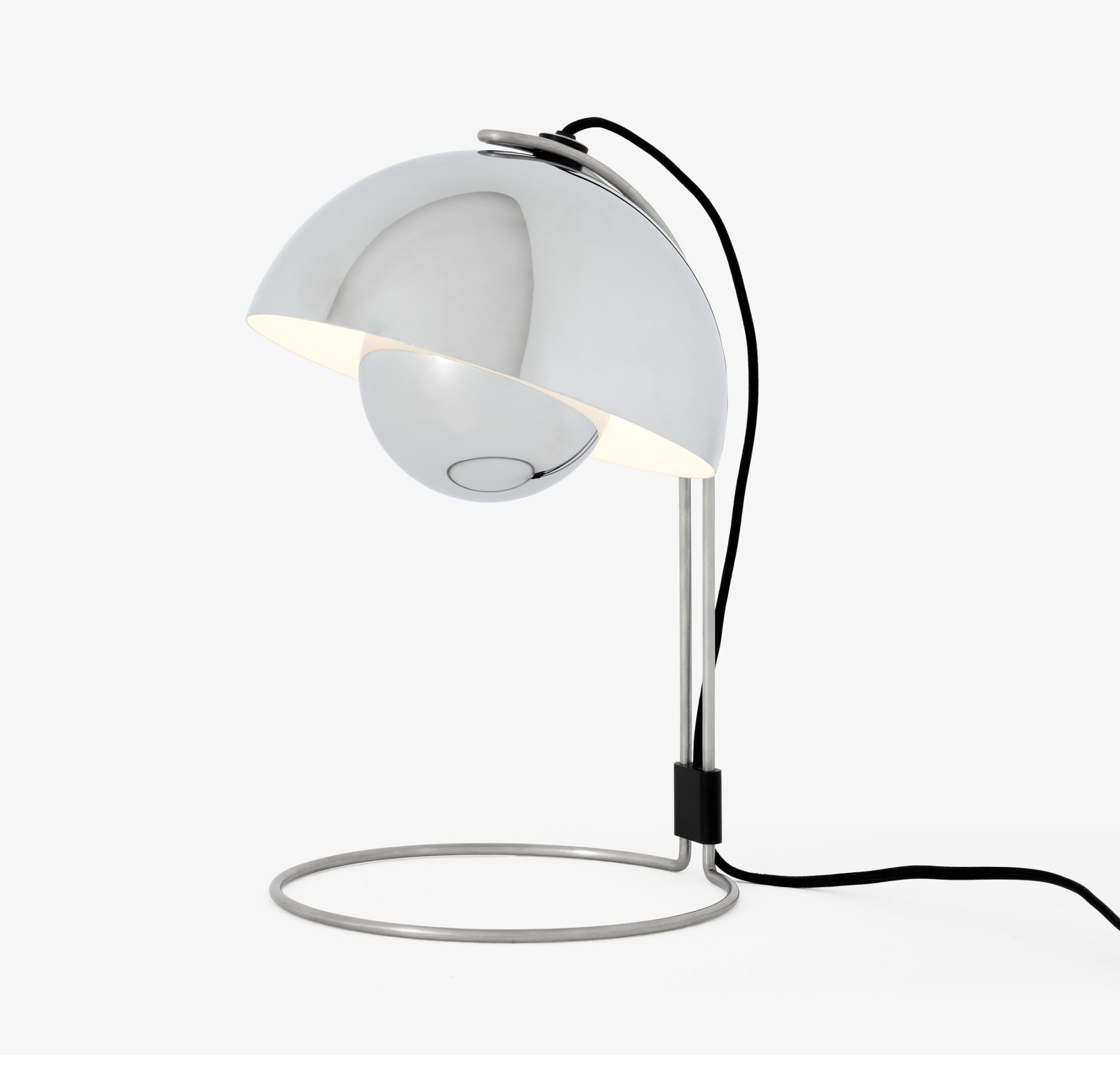 Lampa Stołowa Flowerpot Vp4 Chrome Plated Andtradition