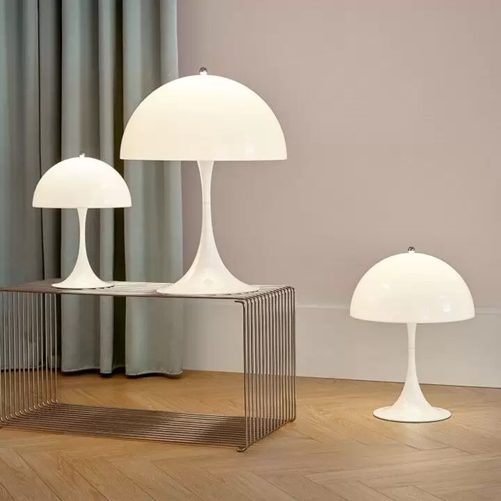 Lampa stołowa Panthella 320 biała akryl Louis Poulsen