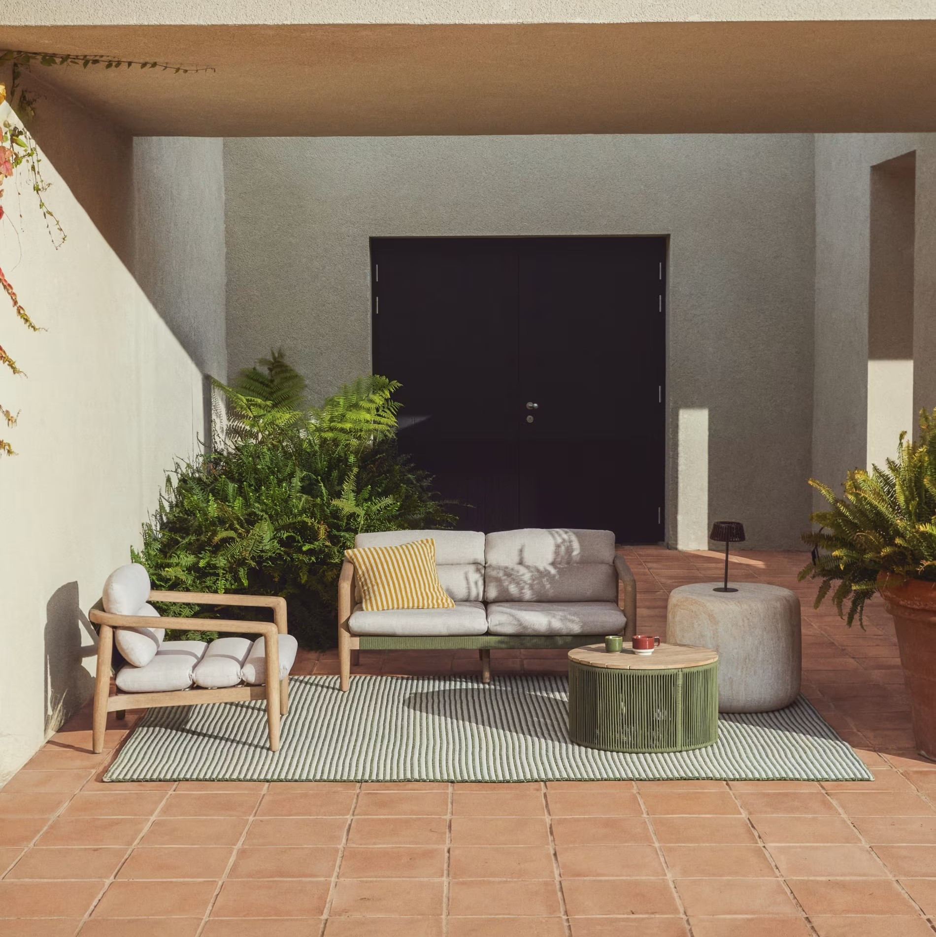 Sofa Ogrodowa Menfi 2-Osobowa Kave Home