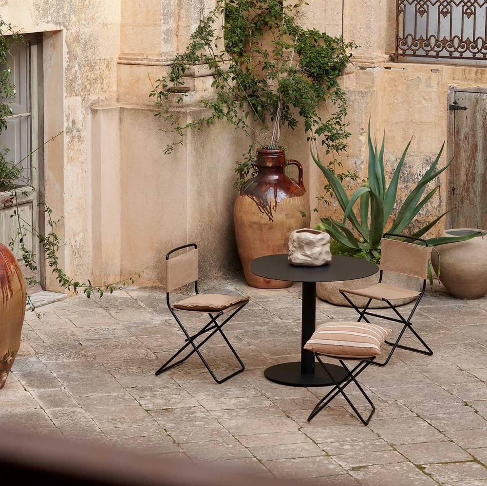 Stolik Kawiarniany Pond Czarny Ferm Living