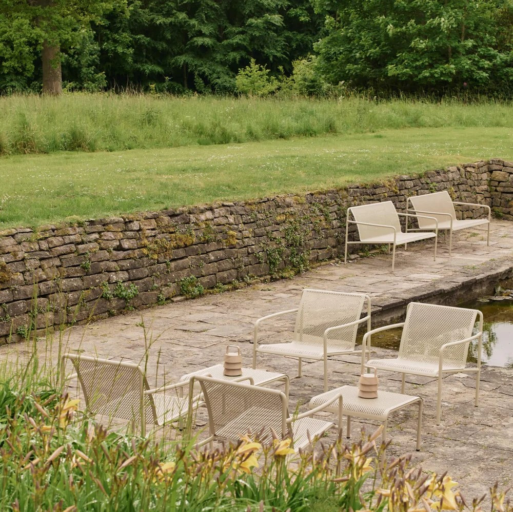 Stolik Ogrodowy Dapple 57 Cm Kaszmirowy Ferm Living