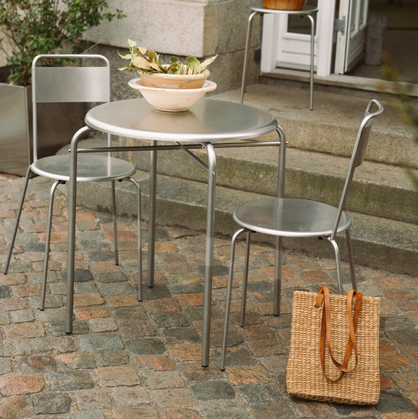 Stolik Ogrodowy Petit Rond 65 Cm Frama