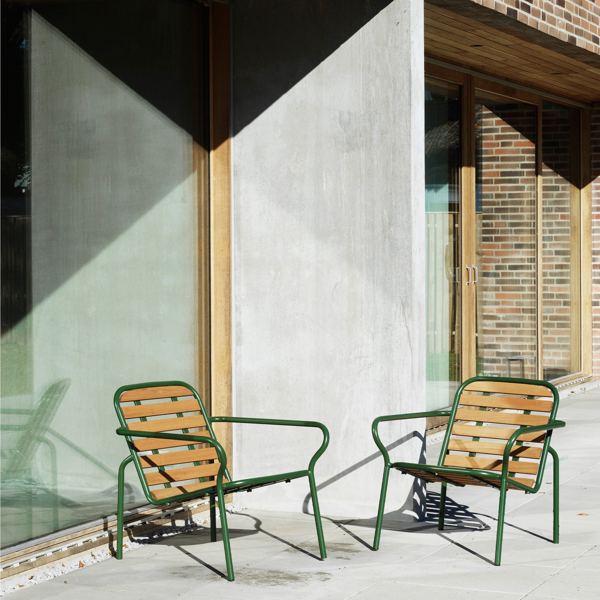 Zestaw Ogrodowy Vig Stolik + 2 Fotele Normann Copenhagen