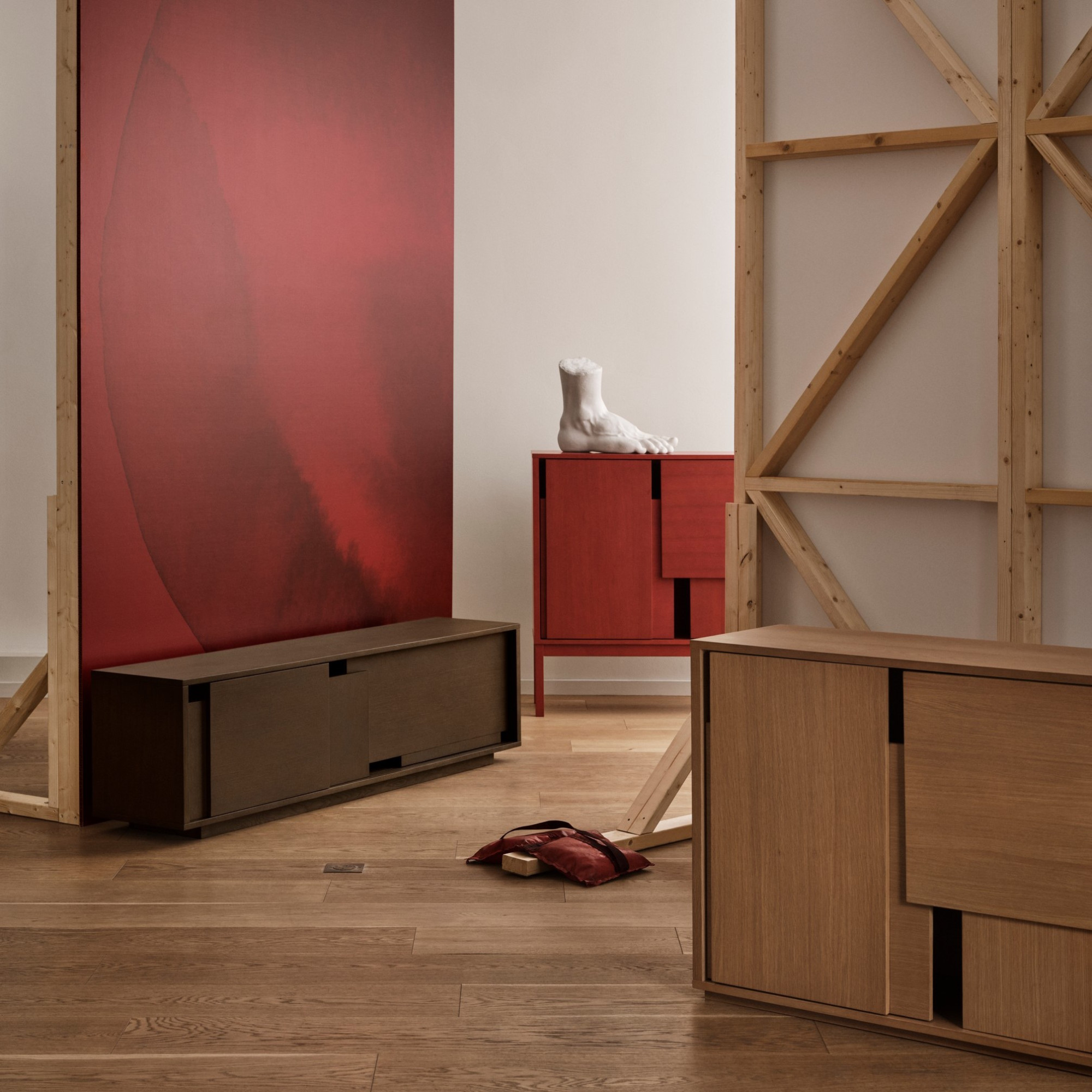 Komoda Layer Czerwona Design House Stockholm