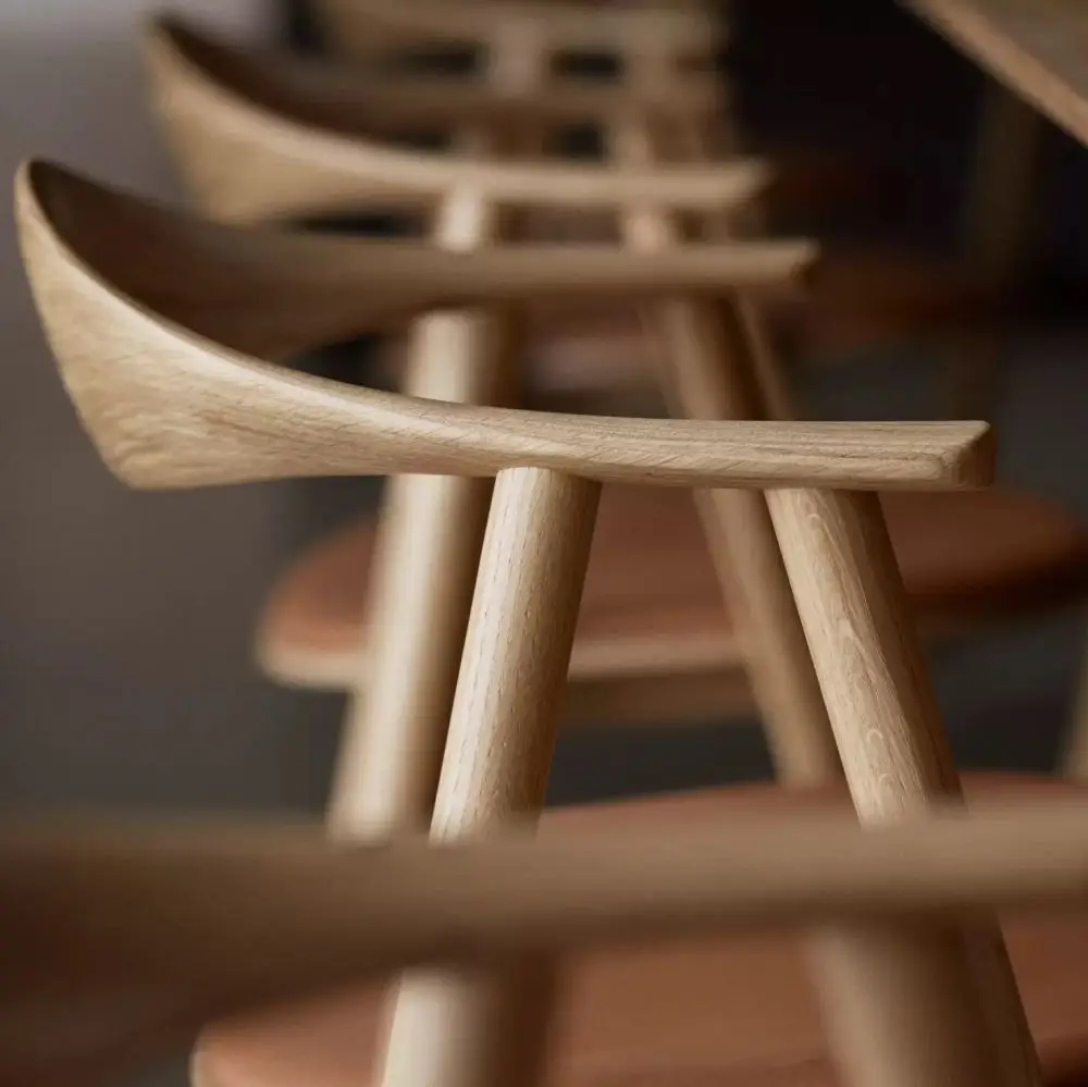 Krzesło Swing dąb lakierowany Bolia