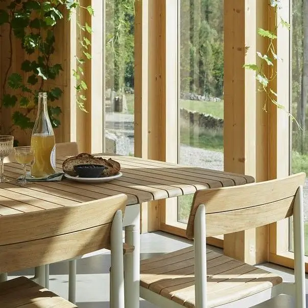 Krzesło ogrodowe Pelago z podłokietnikami zielone Skagerak