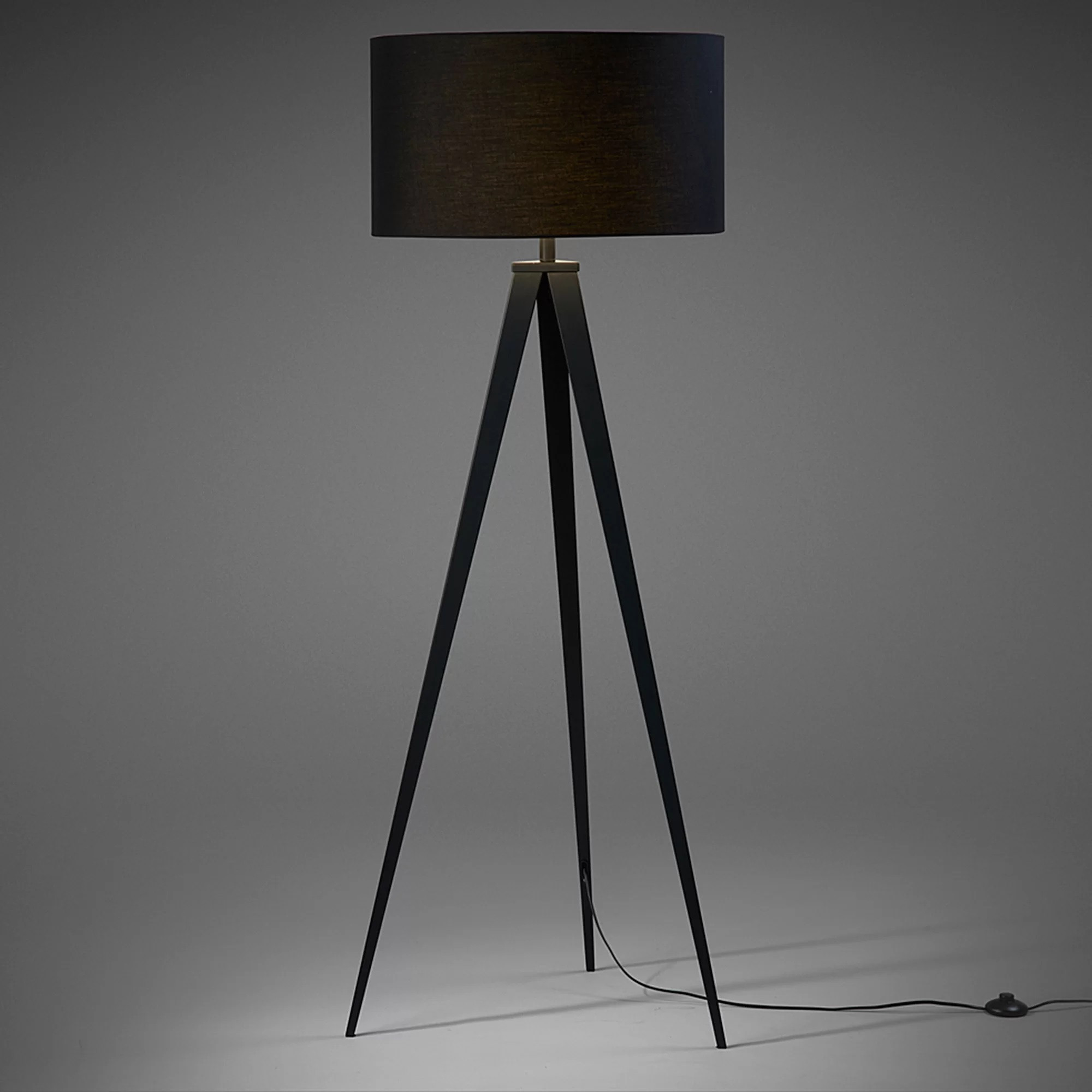 Lampa Podłogowa Iguazu Black Kave Home