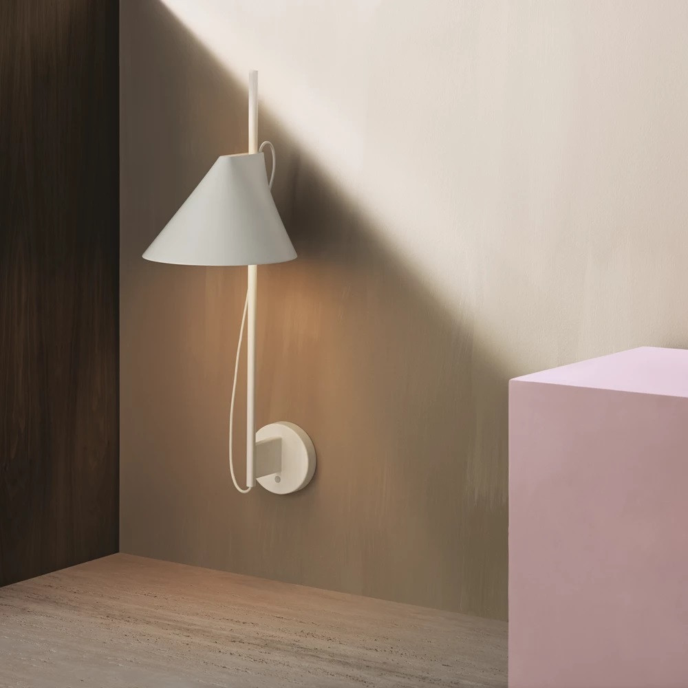 Lampa Ścienna Yuh Biała Louis Poulsen