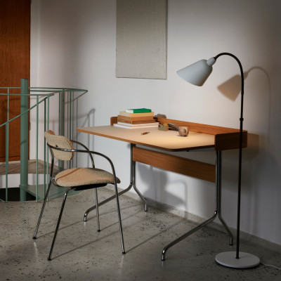 Biurko Pavilion AV17 Mushroom Linoleum Andtradition