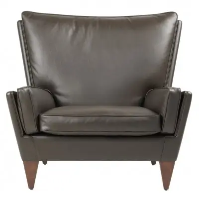 Fotel V11 Smooth leather coffee Gubi