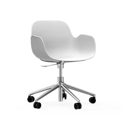 Krzesło Biurowe Form Z Podłokietnikami Aluminiowa Podstawa Białe Normann Copenha