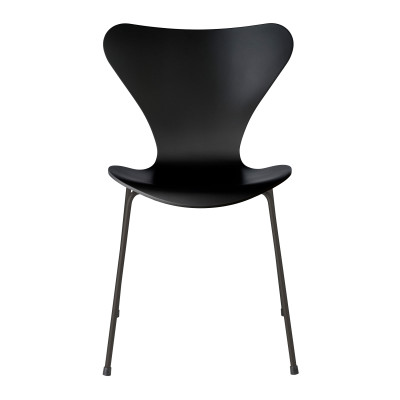 Krzesło Series 7 Fornir Lakierowany Czarny Fritz Hansen