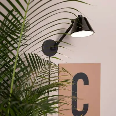 LAMPA ŚCIENNA LUB ZUIVER