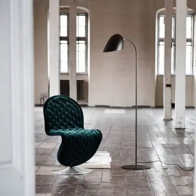 LAMPA PODŁOGOWA HITCHCOCK FRANDSEN