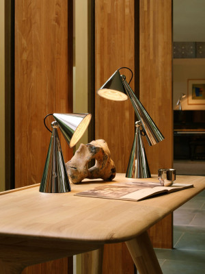 Lampa bezprzewodowa Pose srebrna Tom Dixon