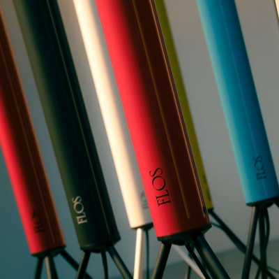 Lampa podłogowa Luminator czerwona Flos