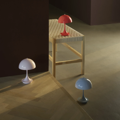 Lampa przenośna Panthella 160 Portable pudrowy róż Louis Poulsen