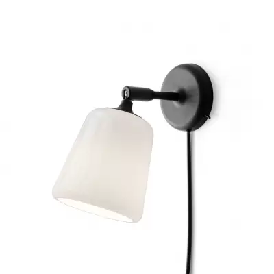 Lampa Ścienna Material Szkło Opalizowane New Works