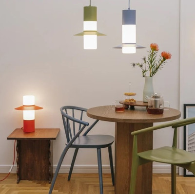 Lampa stołowa Caponio czerwona Ummo