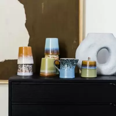 Mlecznik i cukiernica z ceramiki 70s berry and peat HKliving