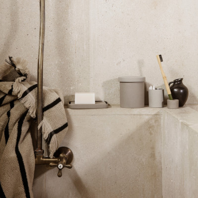 Mydelniczka Bon Accessories Piaskowa Ferm Living