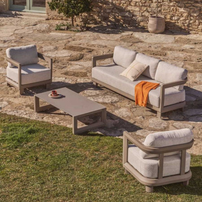 Zestaw ogrodowy Nerano 3-osobowy beżowy kave home