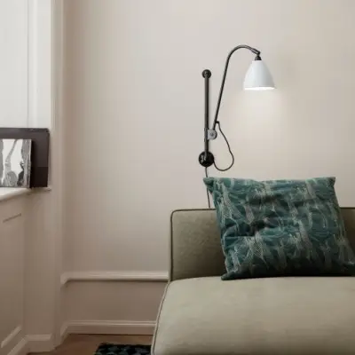 Lampa ścienna Bestlite BL5 stal mosiężna czarna matowa Gubi