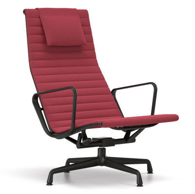 Fotel Aluminium EA 124 tkanina Track Dark Magenta - podstawa czarna Vitra