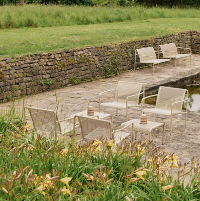 Fotel ogrodowy Dapple kaszmirowy Ferm Living