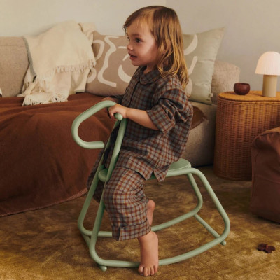 Koń na biegunach Lussi jasnozielony Ferm Living