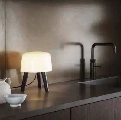 LAMPA STOŁOWA MILK PRZYDYMIONY JESION ANDTRADITION
