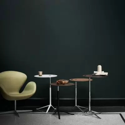 Stolik okazjonalny Little Friend KS12 orzech Fritz Hansen