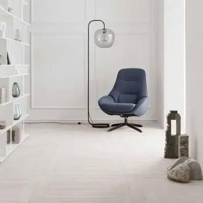 Fotel obrotowy Saga jasnoszary Bolia