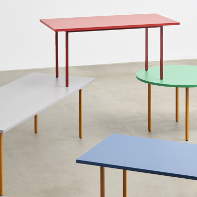 Stół Two-Colour 105 cm niebieski-ochra Hay