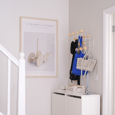 Wieszak ścienny Hang it all Soft grey, marble Vitra