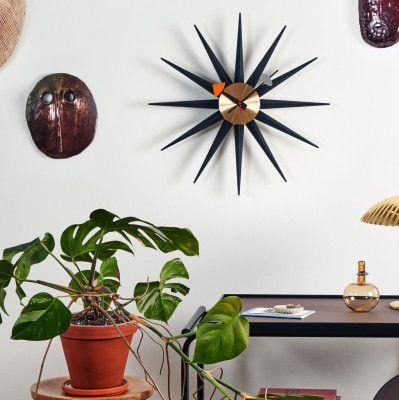 Zegar ścienny Sunburst czerwony Vitra