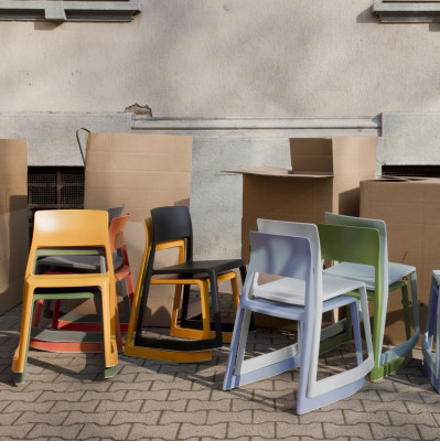 Špičkový křeslo Ton RE Ice Grey Vitra