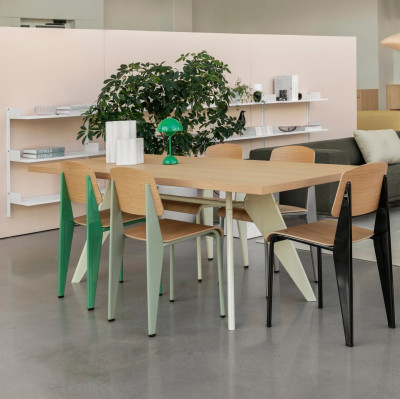 Krzesło Standard naturalny dąb - podstawa zielona Vitra