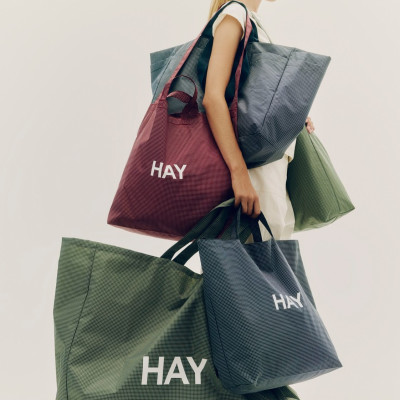 Torba na zakupy Grid Weekend Bag burgundowa HAY