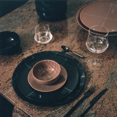 Zuma dinner plate 28 cm black 2 pcs. Serax