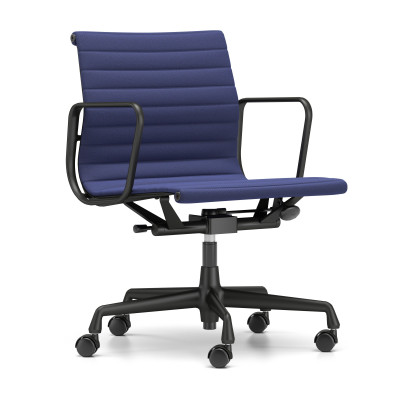 Krzesło biurowe Aluminium EA 118 tkanina Track Royal - podstawa czarna Vitra