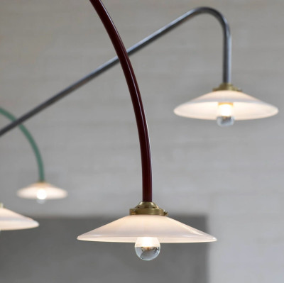 Lampa ścienna N°1 140 cm czarna Valerie Object