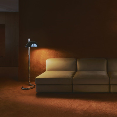 Lampa podłogowa Lauro czarny klosz z chromowaną podstawą Marset