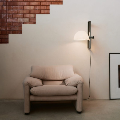 Lampa ścienna Lauro biały klosz z chromowaną podstawą Marset