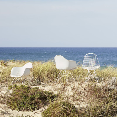 Krzesło Eames Plastic Chairs RE DAR niebieskie - chromowana podstawa Vitra