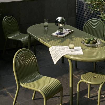 Stół ogrodowy Groove zielony Tom Dixon