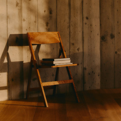 Flat folding chair brown Frama